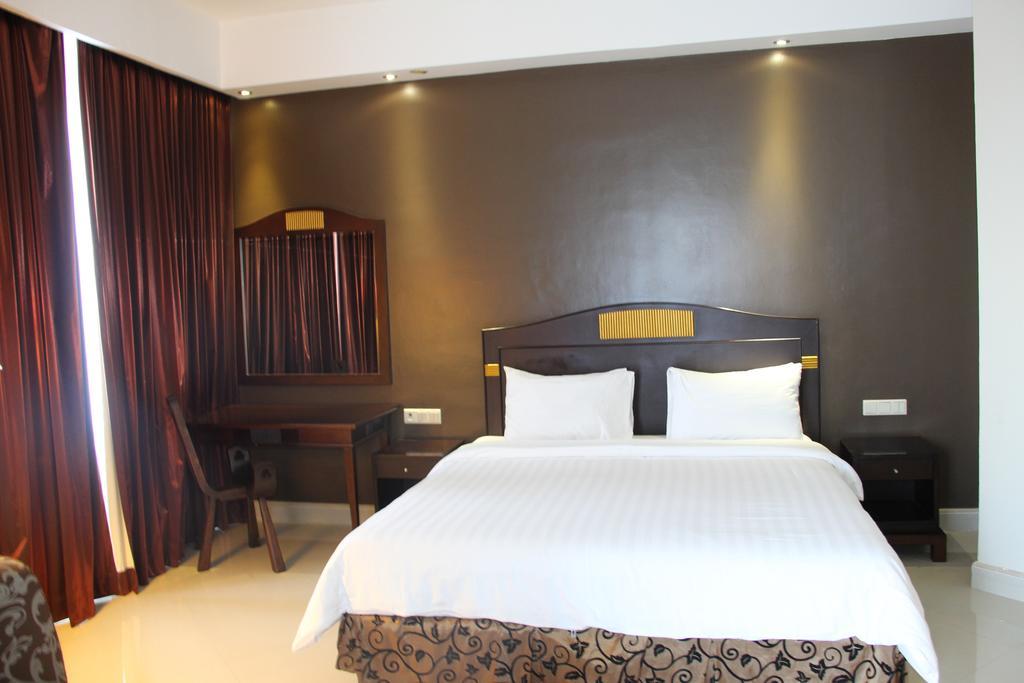 NAM Center Hotel Kemayoran Yakarta Exterior foto